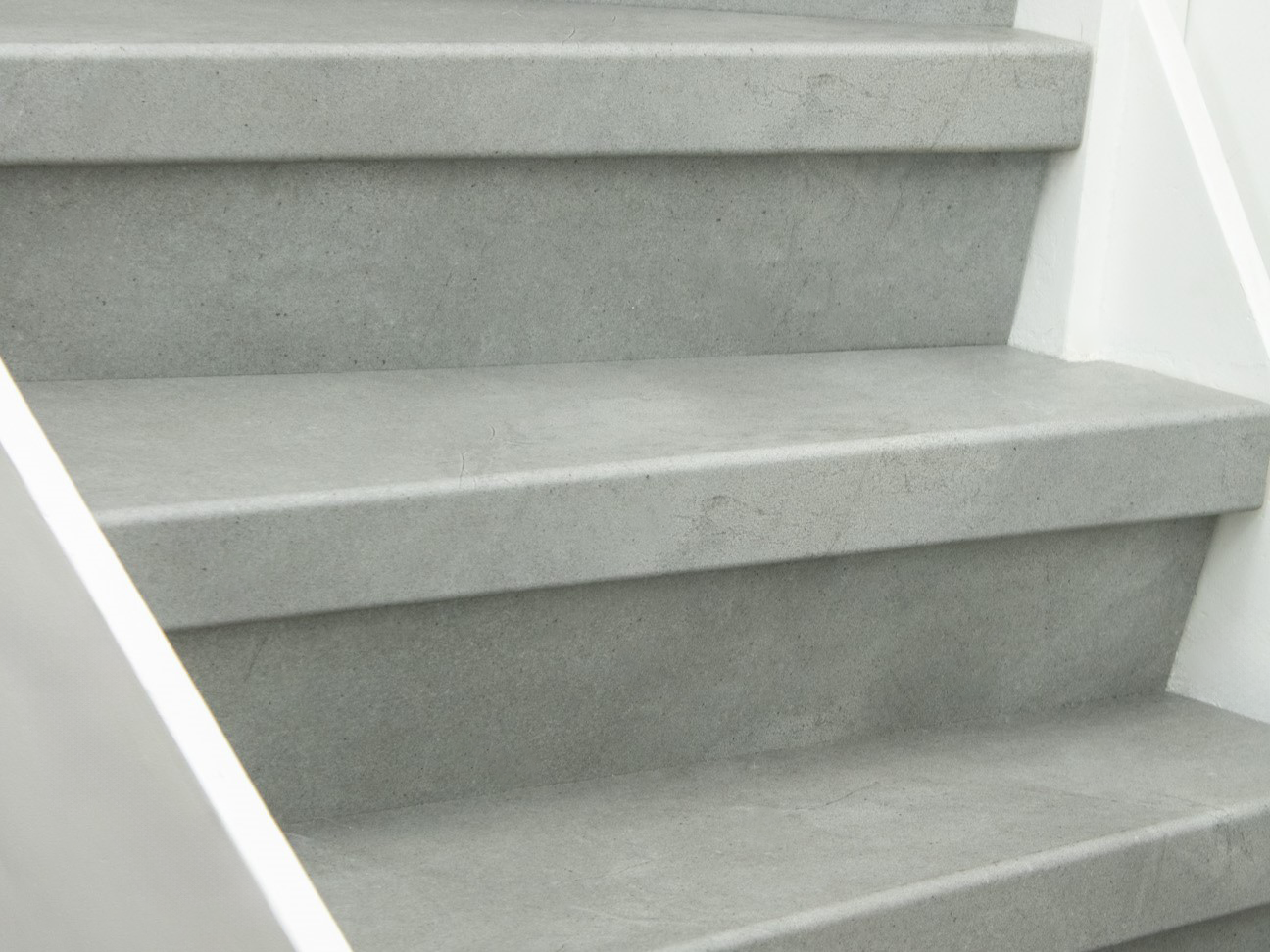 Ekofloors - Basalt 100 cm - PVC Traprenovatie (2 treden per paneel)