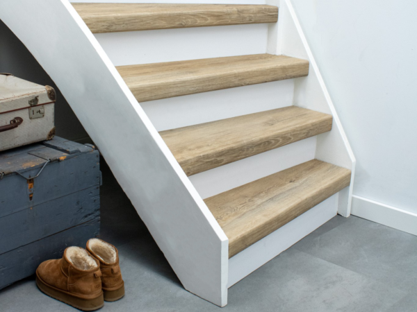 Ekofloors - Elba 140 cm - PVC Traprenovatie (2 treden per paneel)