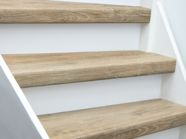 Ekofloors - Elba 140 cm - PVC Traprenovatie (2 treden per paneel)